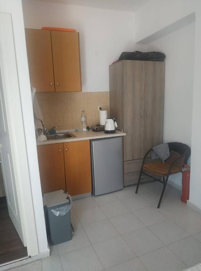 Spiros Apartments Livadia  Exterior foto